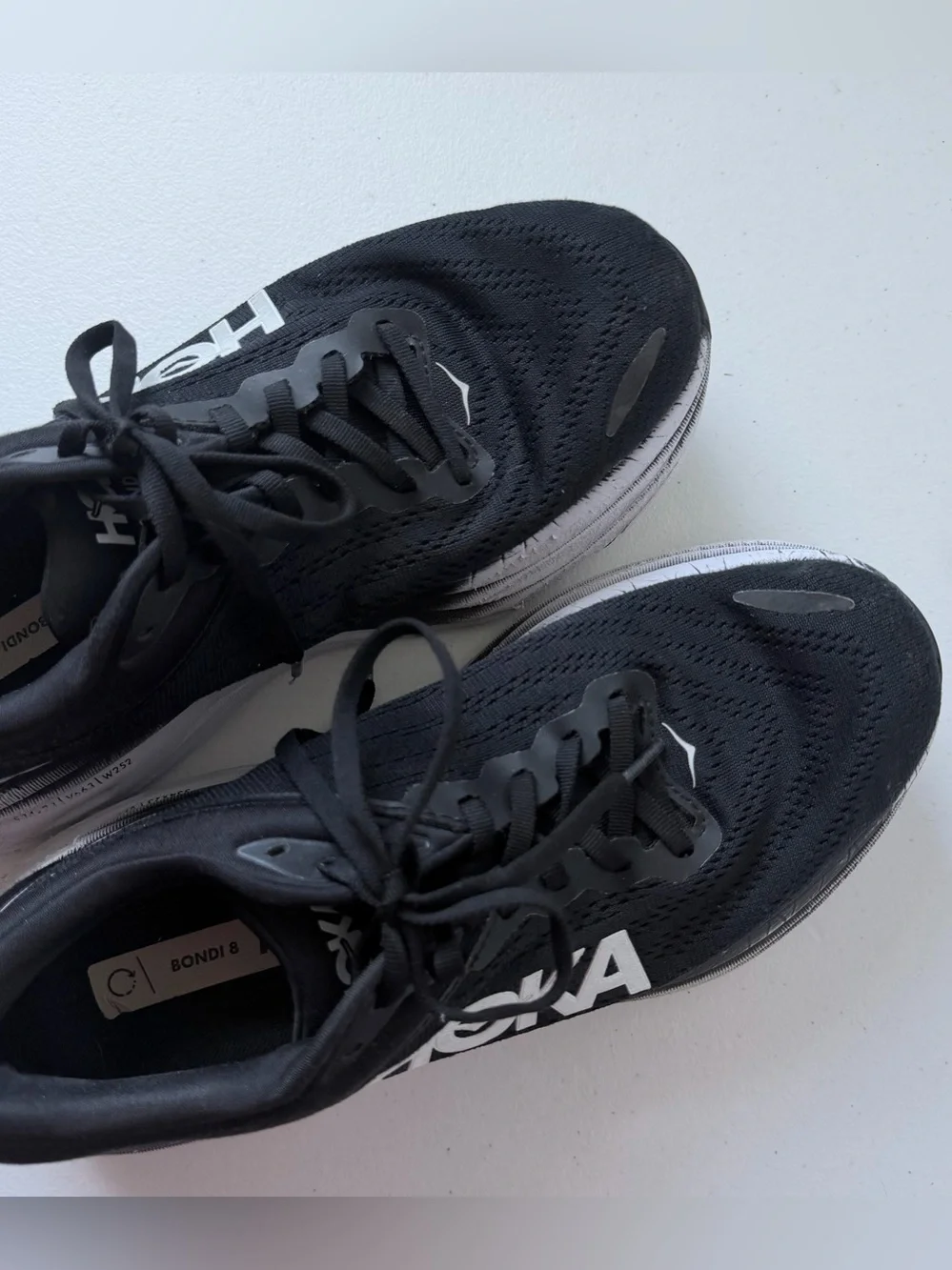 Hoka One One Bondi 8 Womens 10.5D Wide Black White Shoes 1127954 BWHT